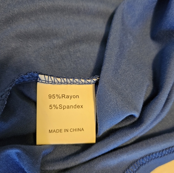 SOLD - Sarin Mathews Top - Picture 4 of 7